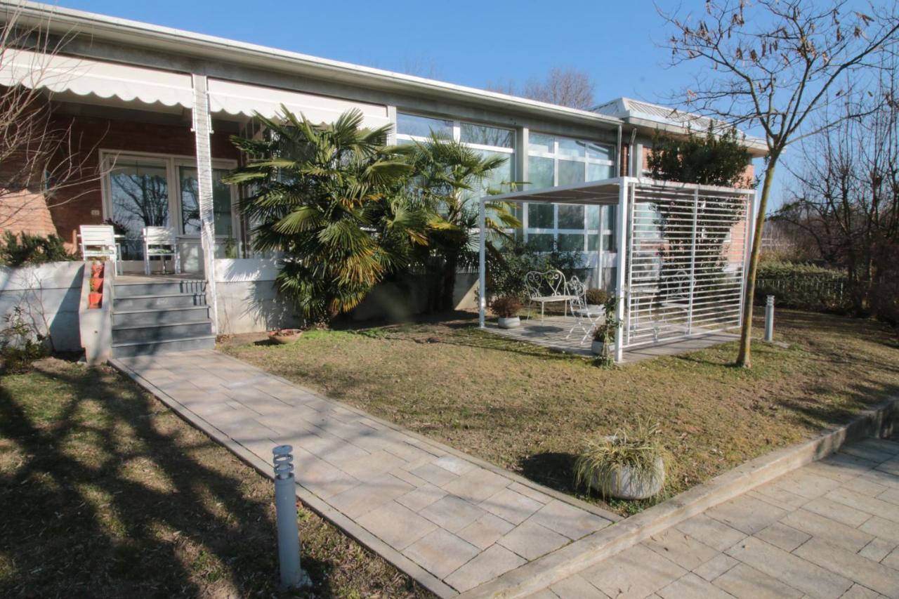 Villa Silvia Olivetti Banchette D'Ivrea Kültér fotó