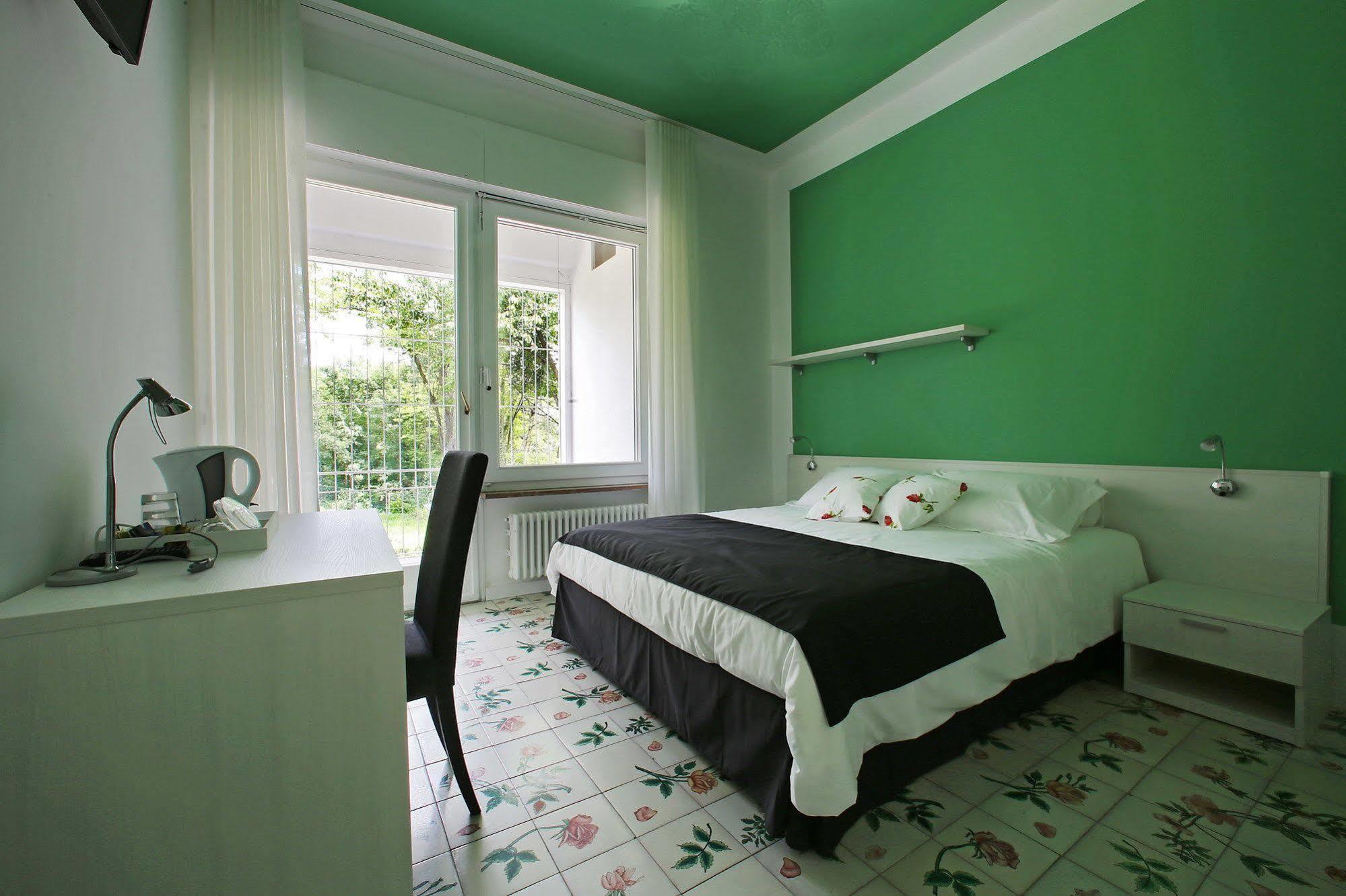 Villa Silvia Olivetti Banchette D'Ivrea Kültér fotó