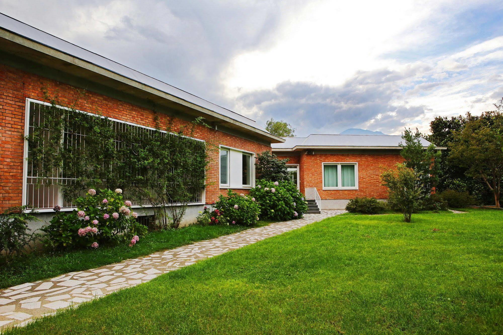 Villa Silvia Olivetti Banchette D'Ivrea Kültér fotó