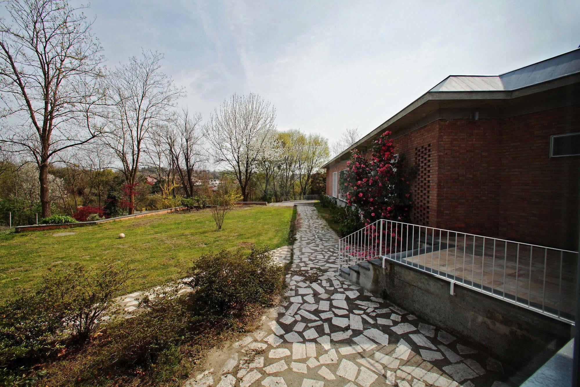 Villa Silvia Olivetti Banchette D'Ivrea Kültér fotó